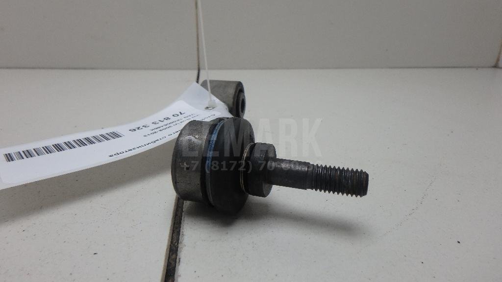 Стойка заднего стабилизатора