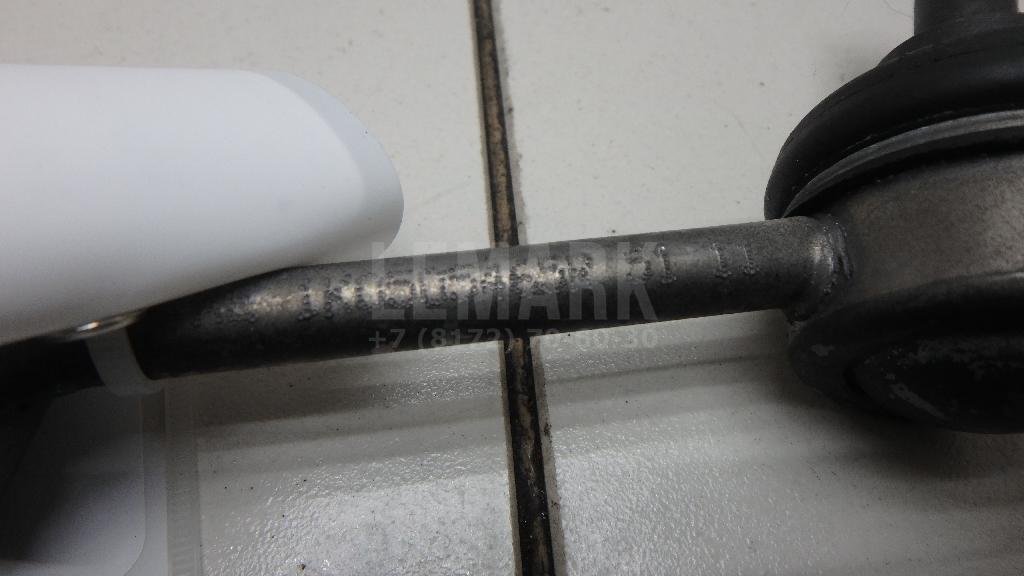 Стойка заднего стабилизатора