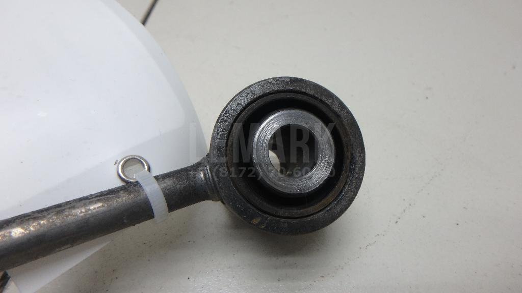 Стойка заднего стабилизатора