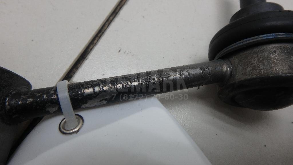 Стойка заднего стабилизатора