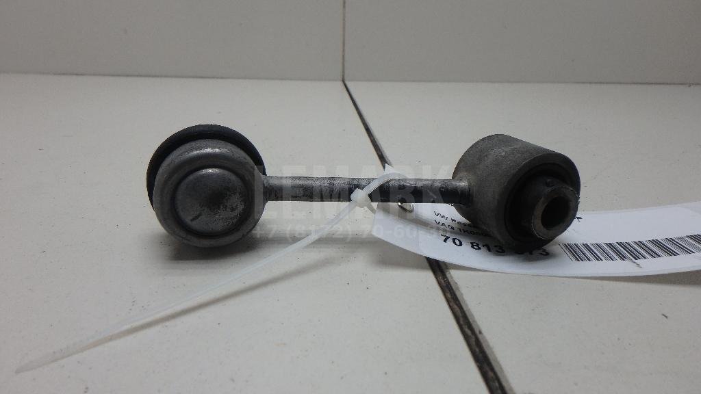 Стойка заднего стабилизатора