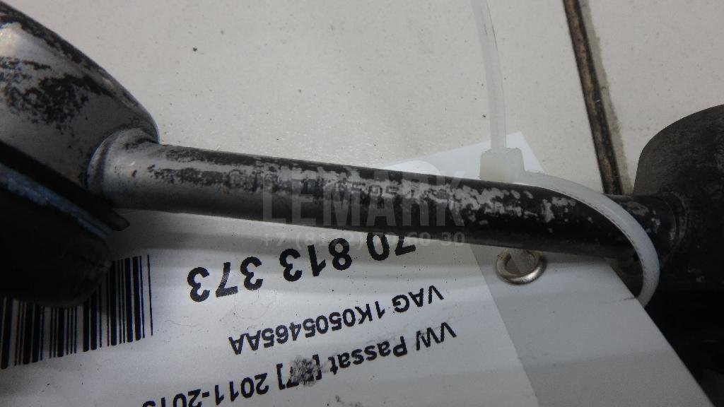 Стойка заднего стабилизатора