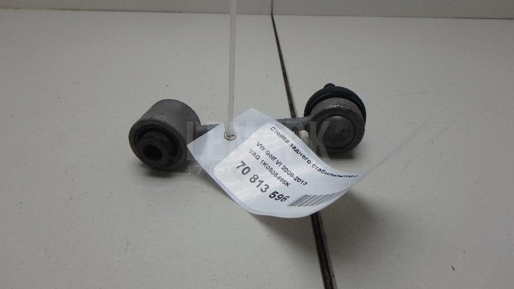 Стойка заднего стабилизатора