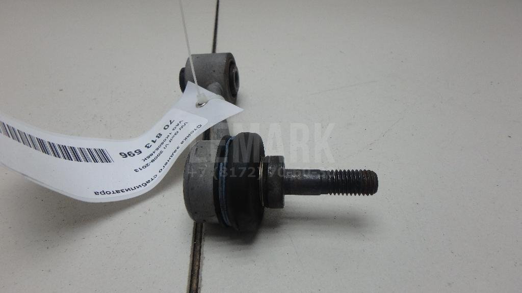 Стойка заднего стабилизатора