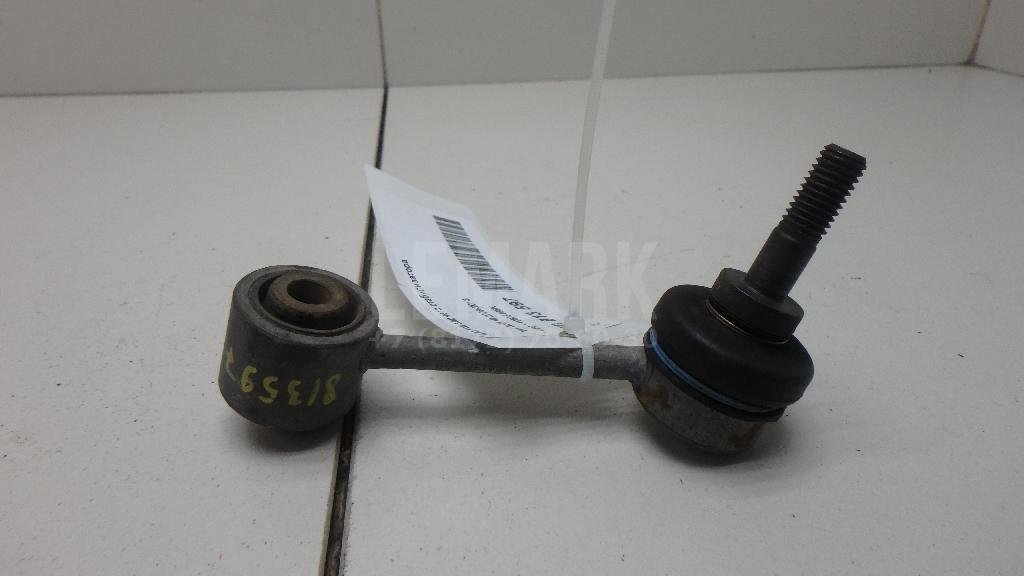 Стойка заднего стабилизатора