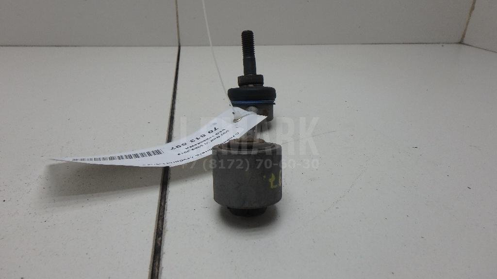 Стойка заднего стабилизатора