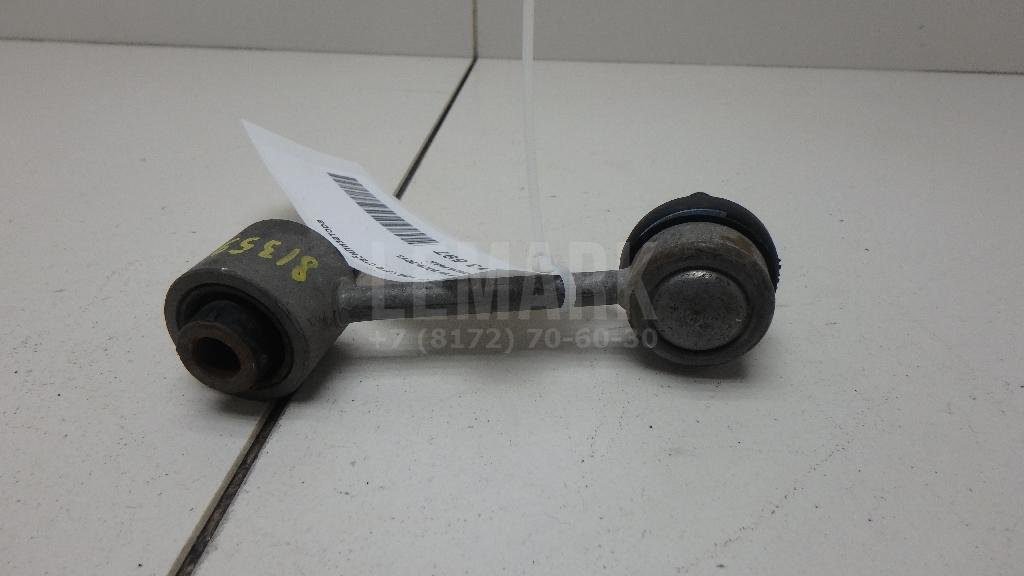 Стойка заднего стабилизатора