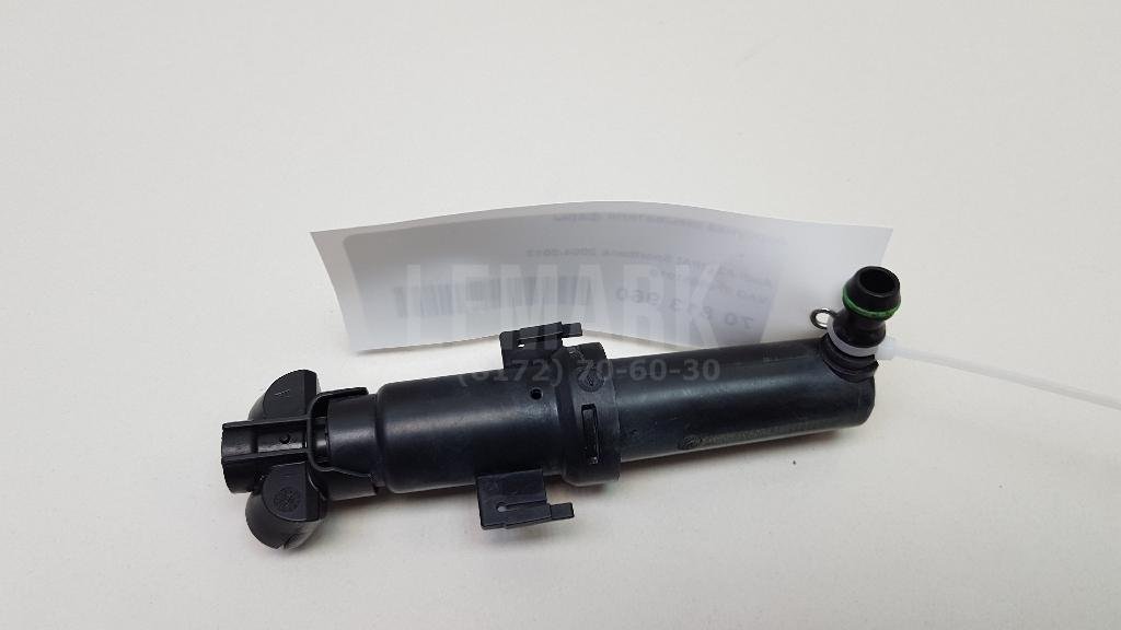 Форсунка омывателя фары