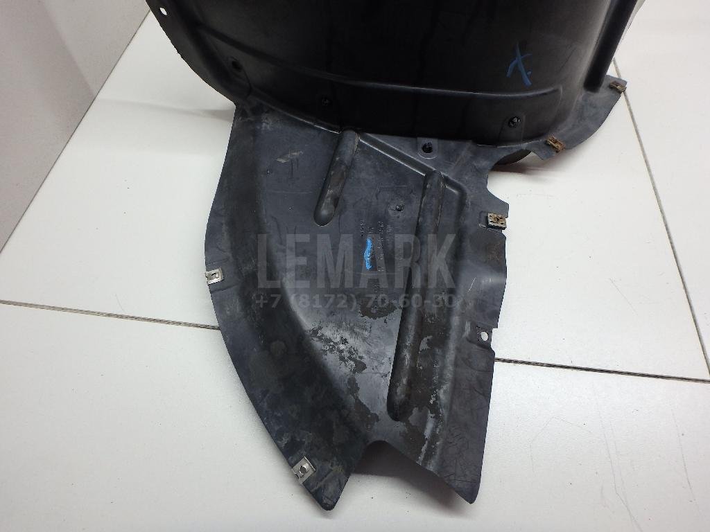 Локер передний правый передняя часть (сапожок)