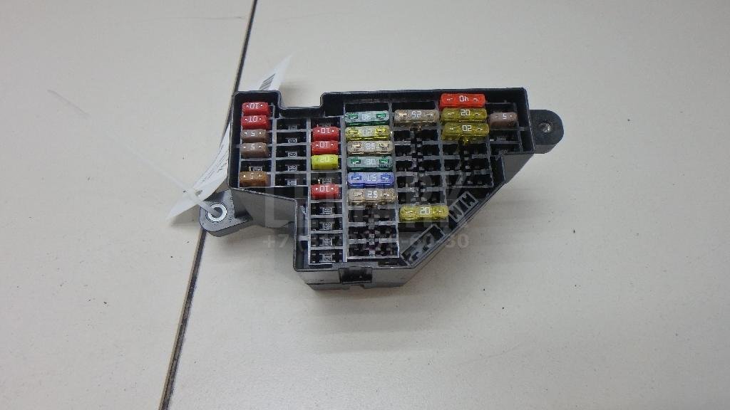 Блок предохранителей