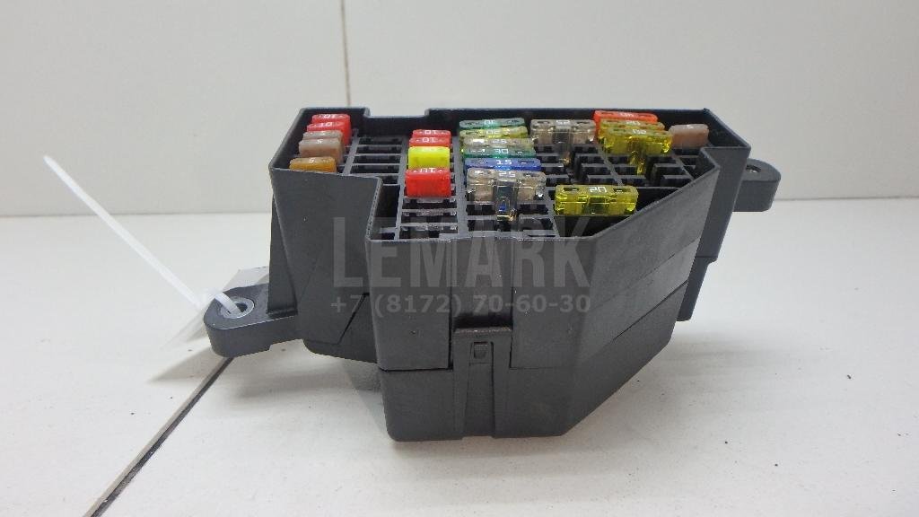 Блок предохранителей