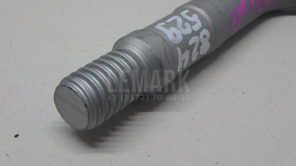 Крюк буксировочный