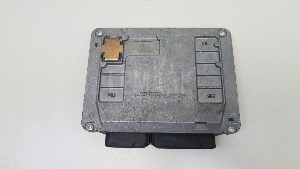 Блок управления двигателем