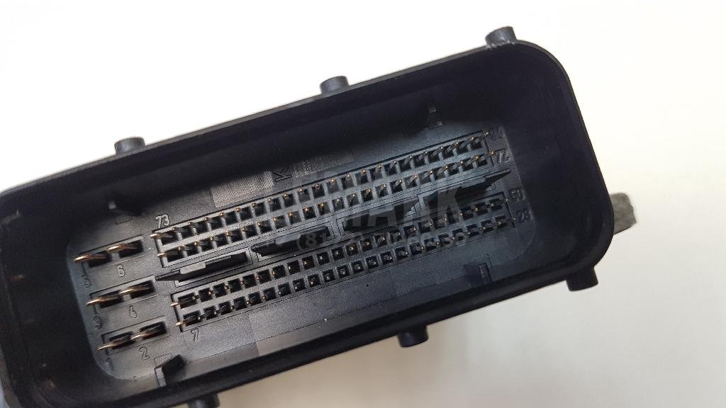 Блок управления двигателем