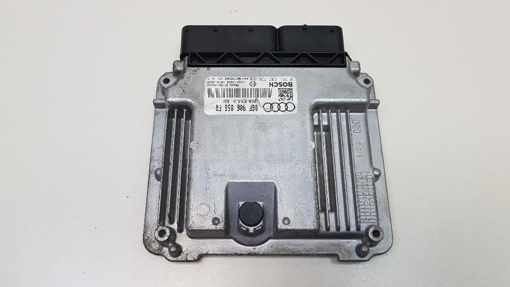 Блок управления двигателем