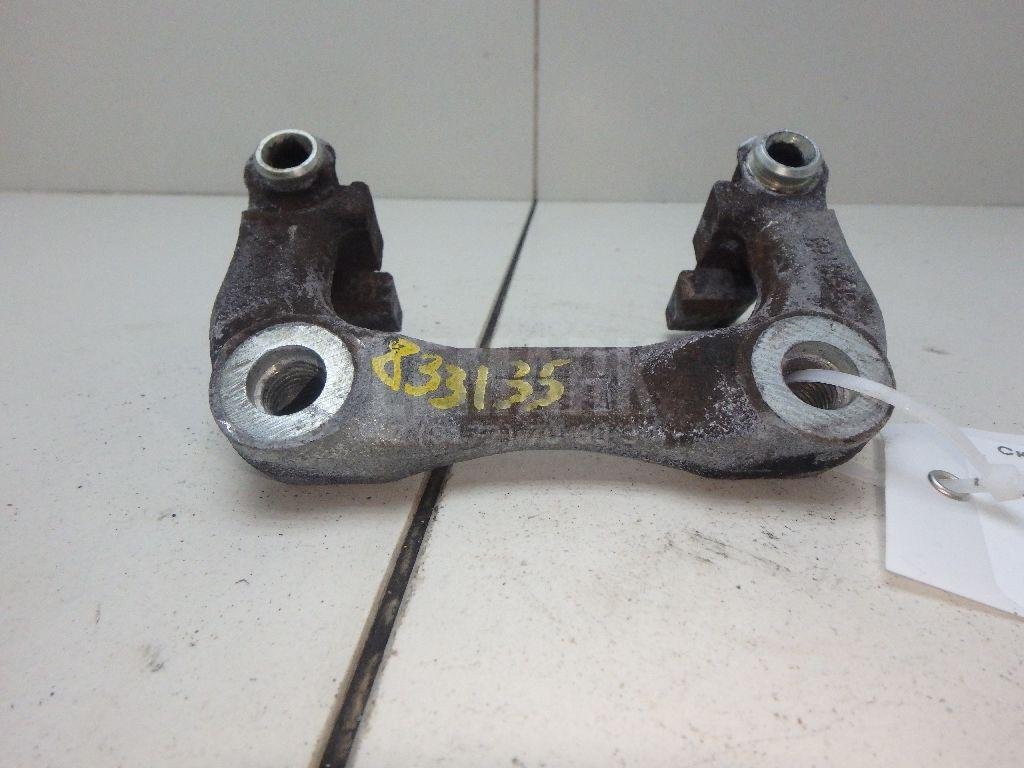 Скоба суппорта заднего