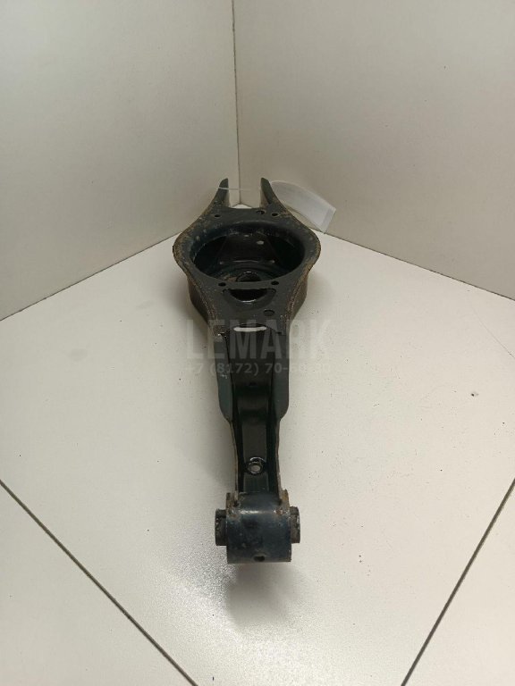Рычаг задний нижний