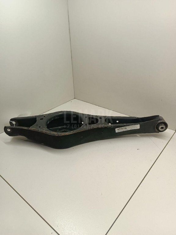 Рычаг задний нижний
