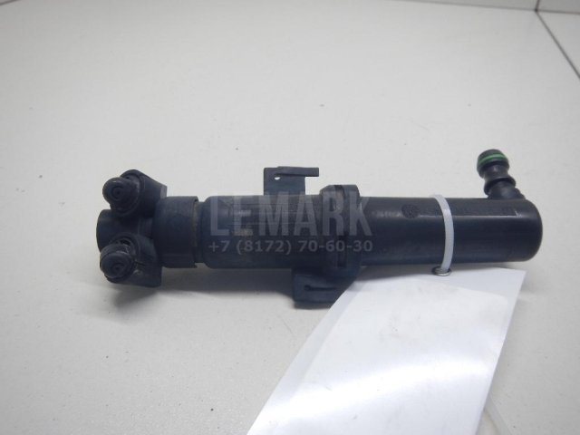 Форсунка омывателя фары