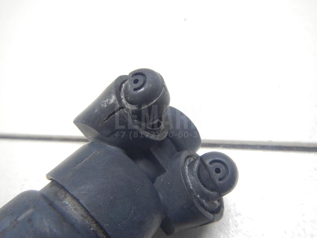 Форсунка омывателя фары