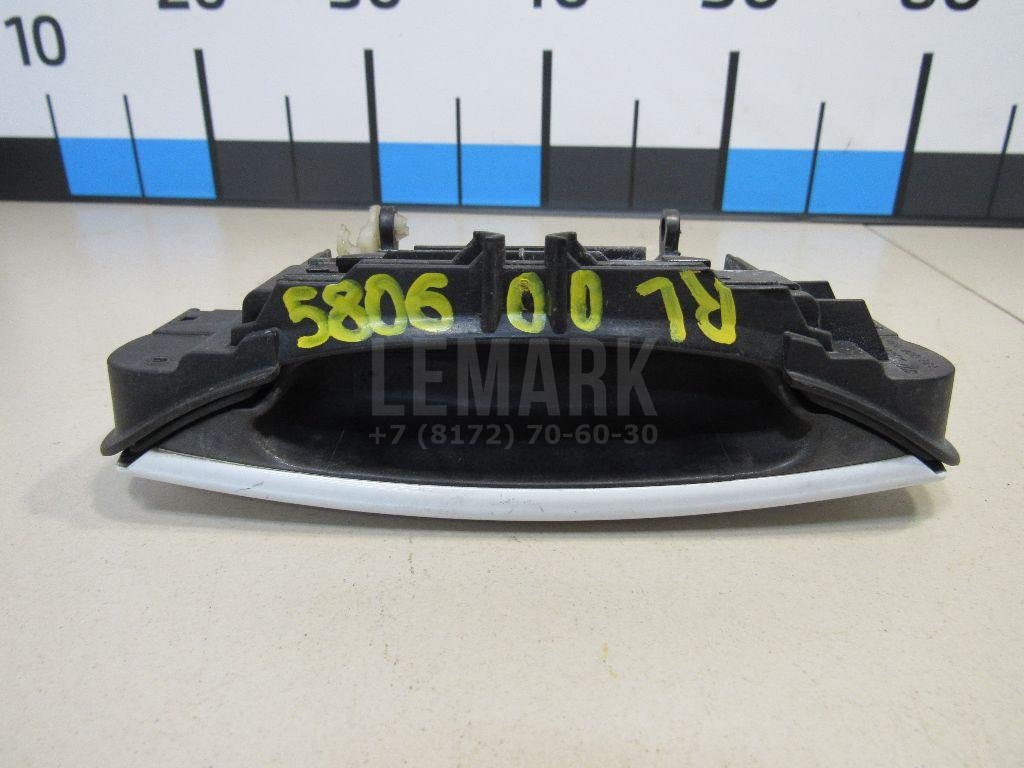 Ручка двери задней наружная правая