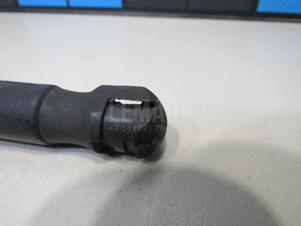 Амортизатор капота