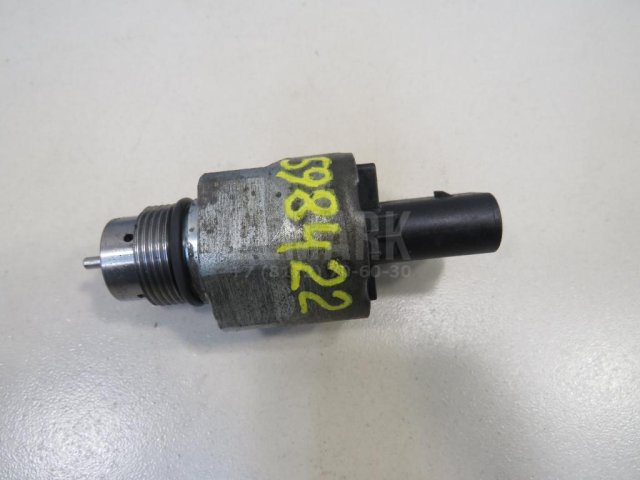 Регулятор давления топлива