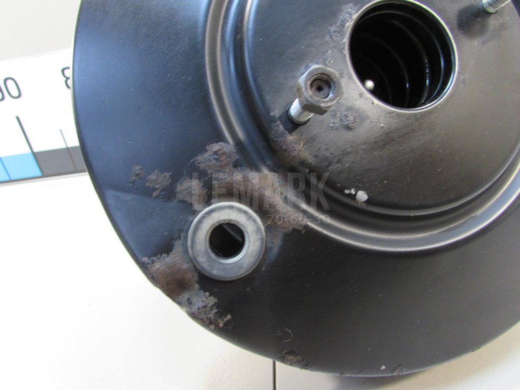 Усилитель тормозов вакуумный