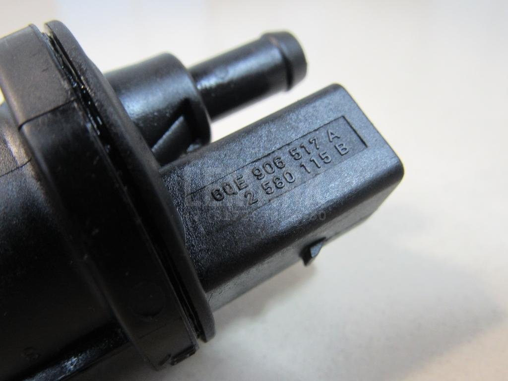 Клапан вентиляции топливного бака