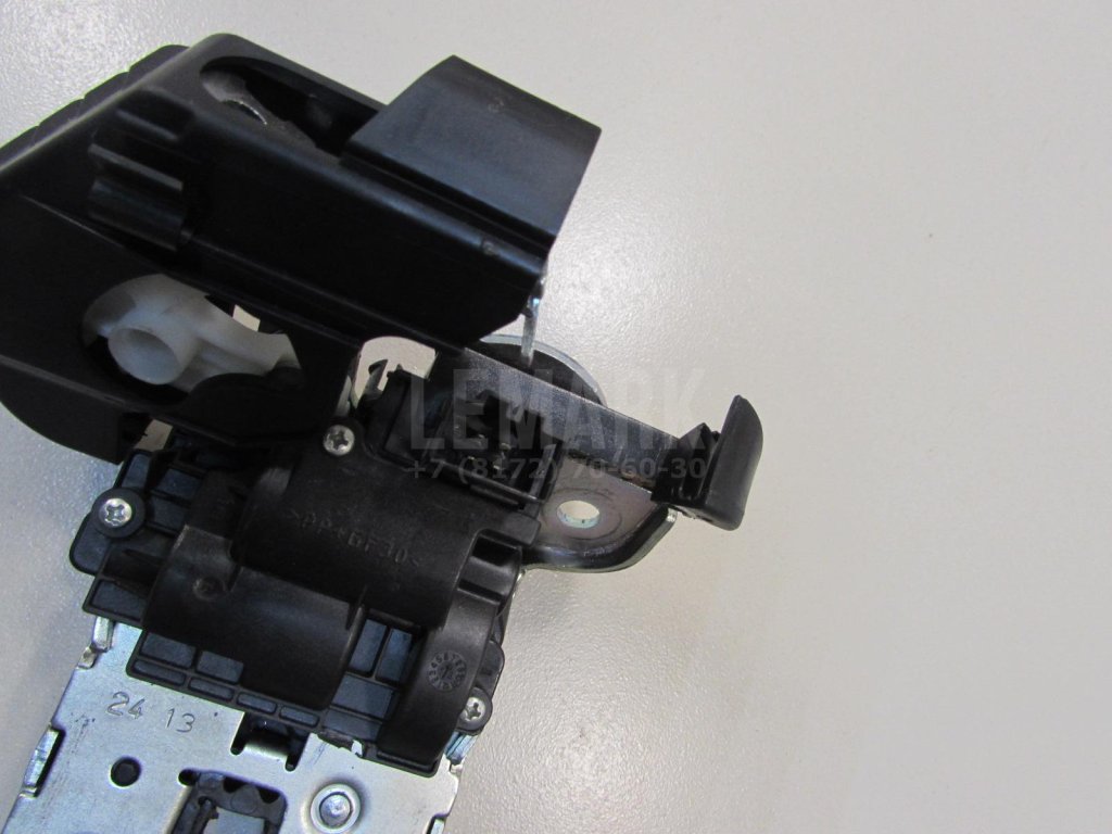 Замок багажника