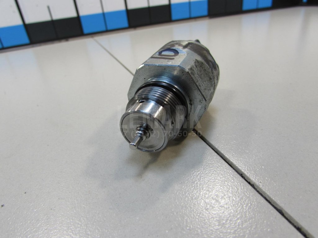 Регулятор давления топлива