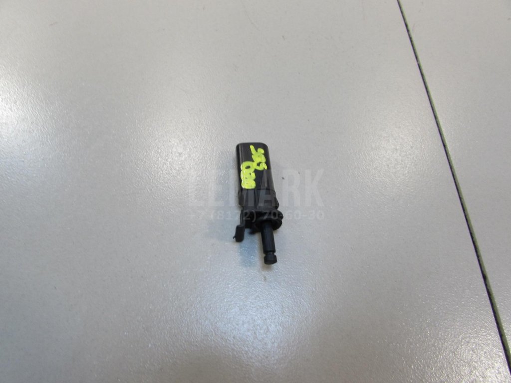 Замок лючка бензобака