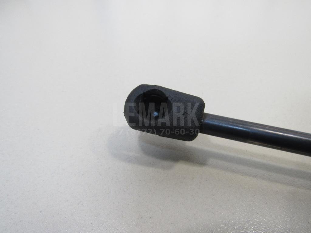 Амортизатор двери багажника