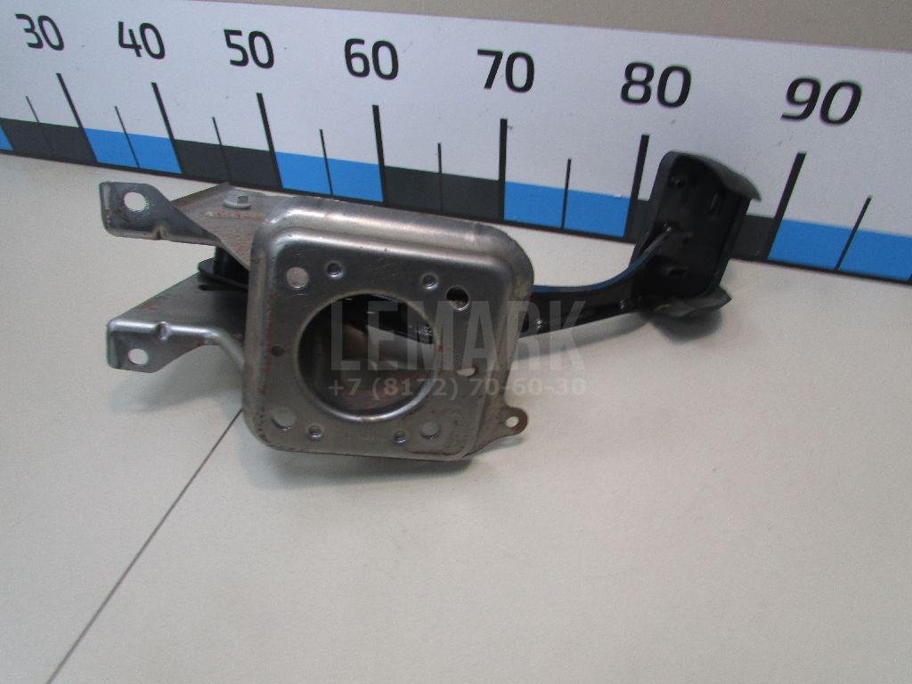 Педаль тормоза