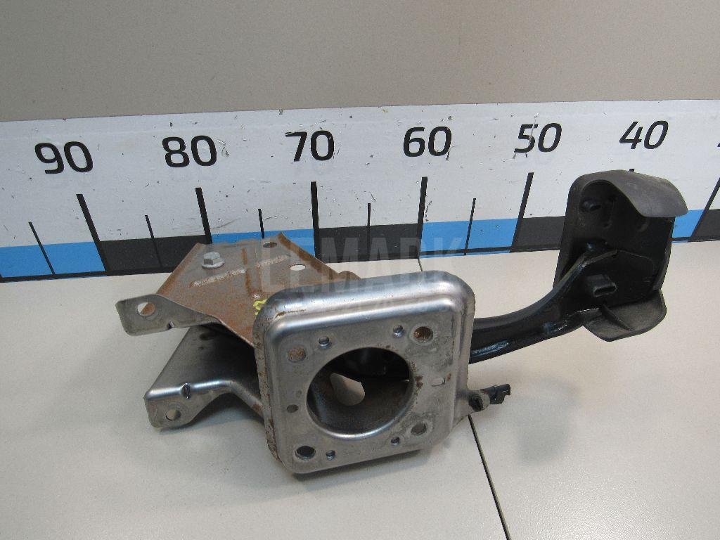 Педаль тормоза