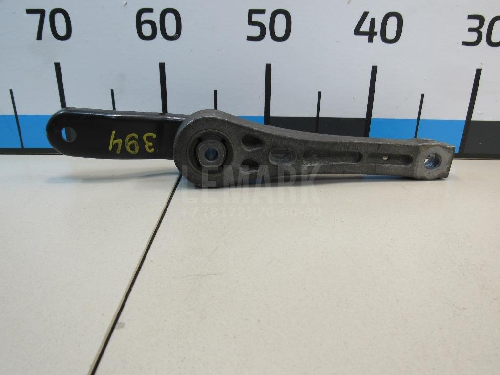 Опора двигателя задняя