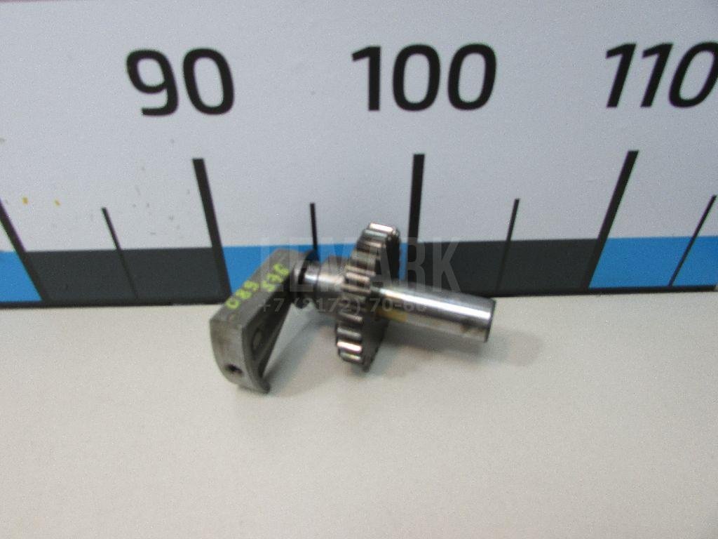 Ось шестерни задней передачи