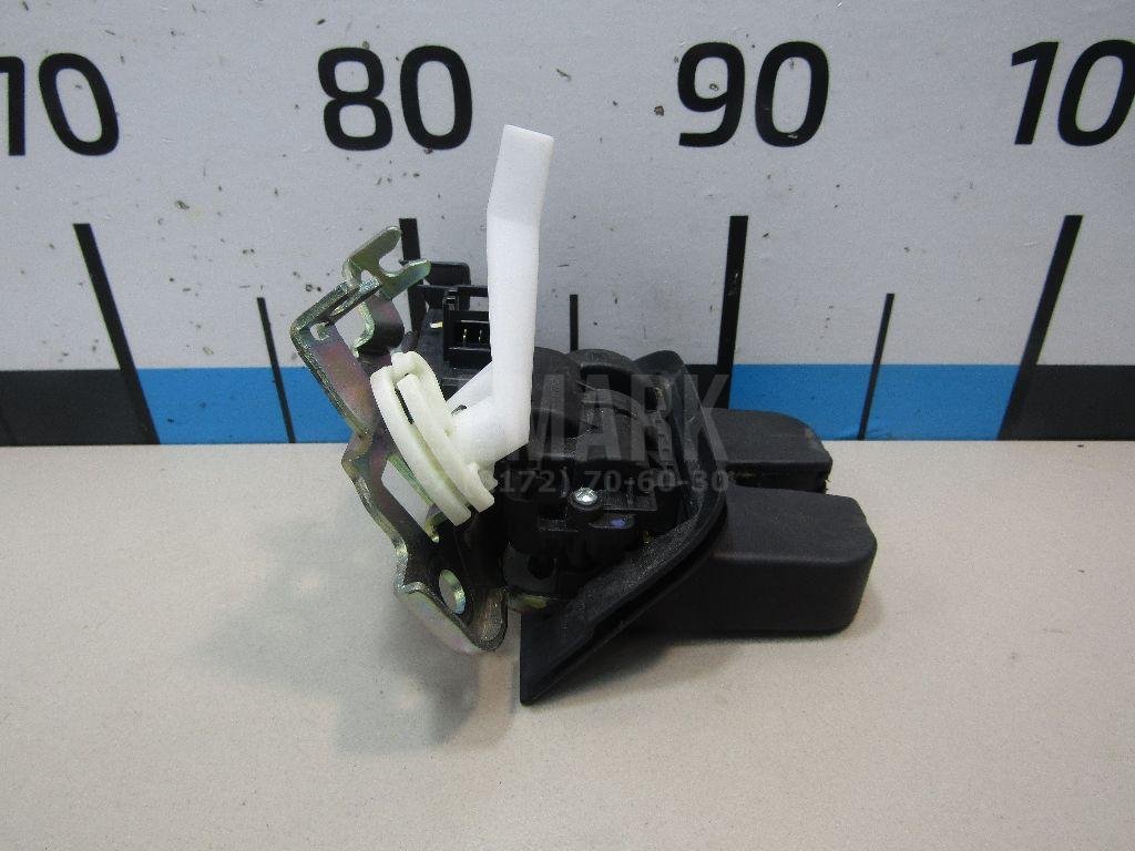 Замок багажника