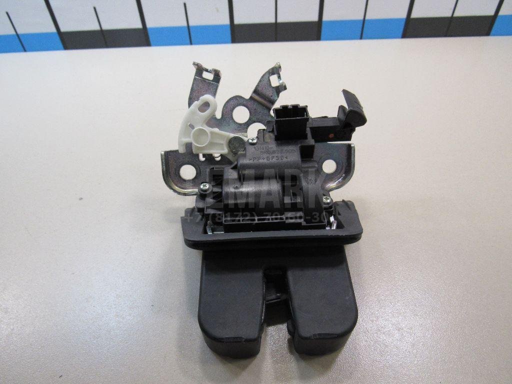 Замок багажника