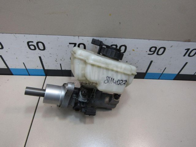 Цилиндр тормозной главный