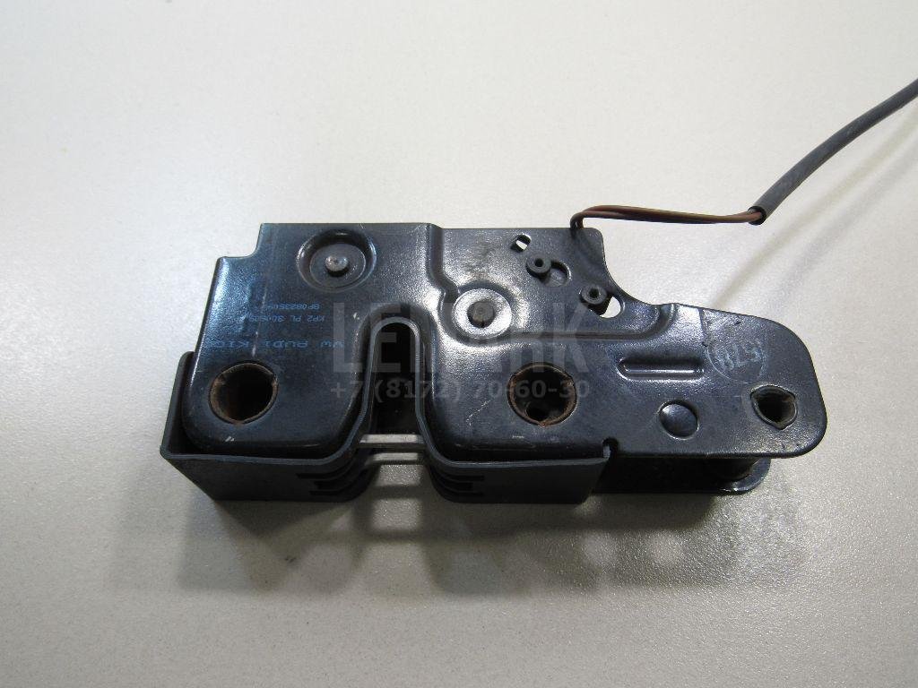 Замок капота