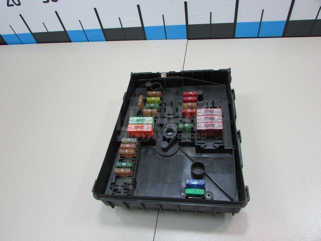 Блок предохранителей