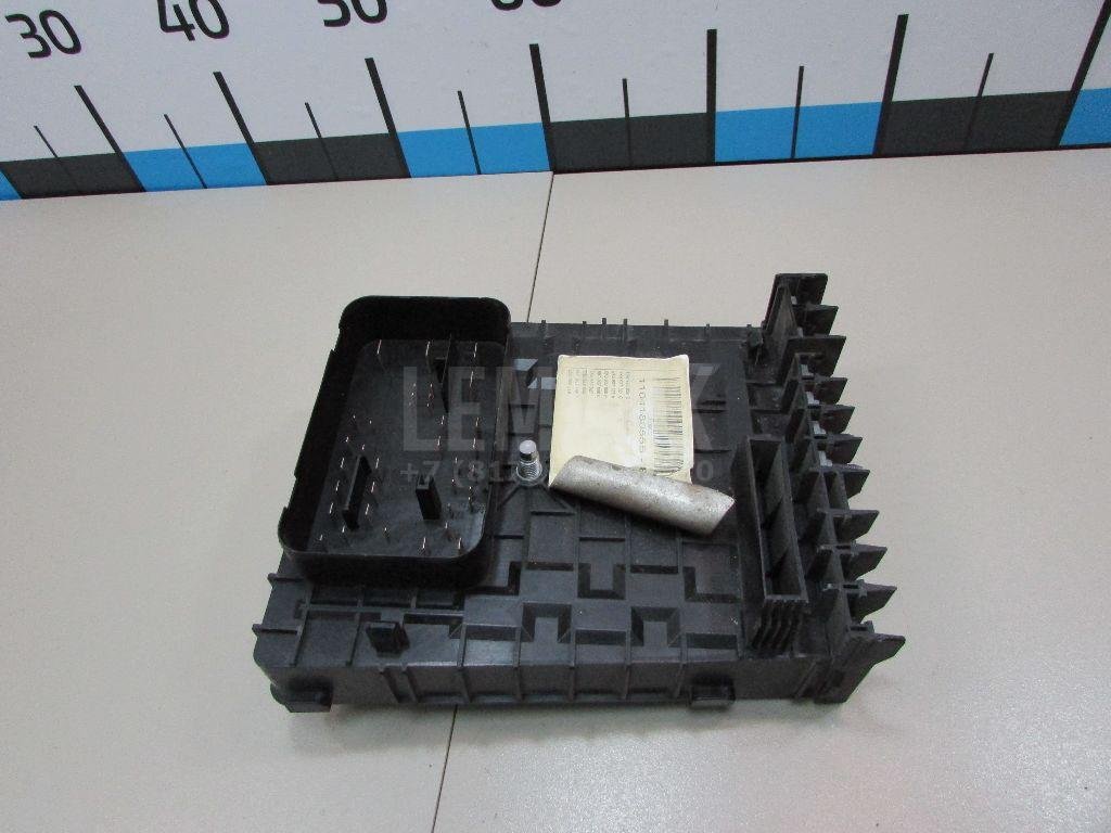 Блок предохранителей