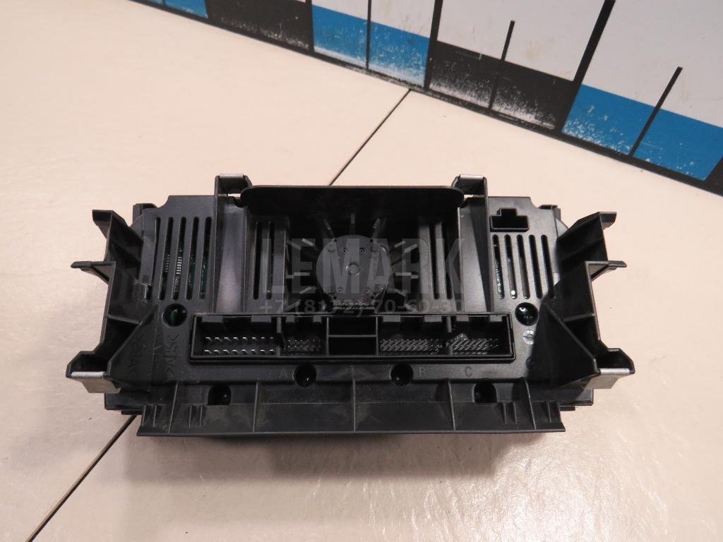 Блок управления климатической установкой