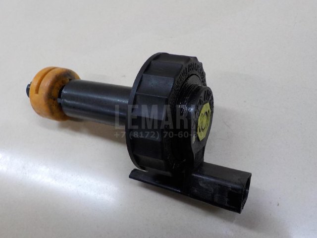 Крышка бачка тормозной жидкости