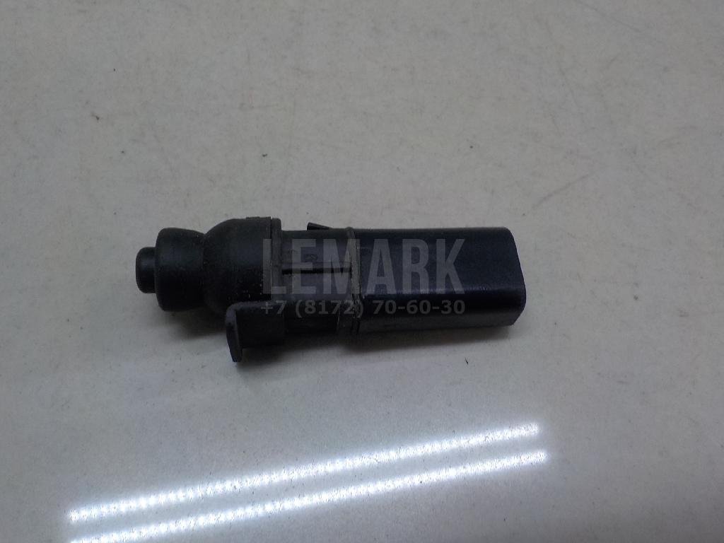 Замок лючка бензобака