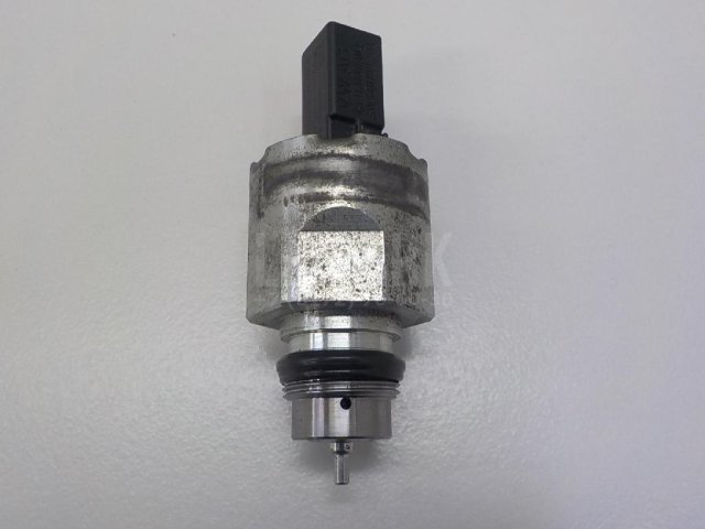 Регулятор давления топлива