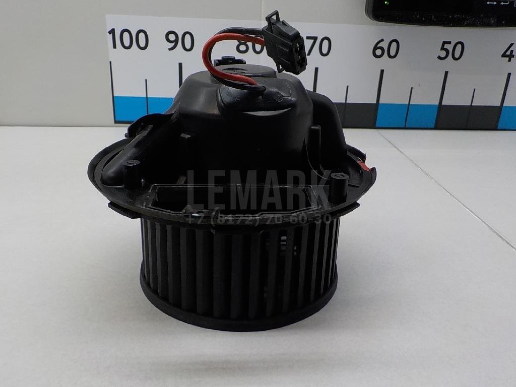 Моторчик отопителя