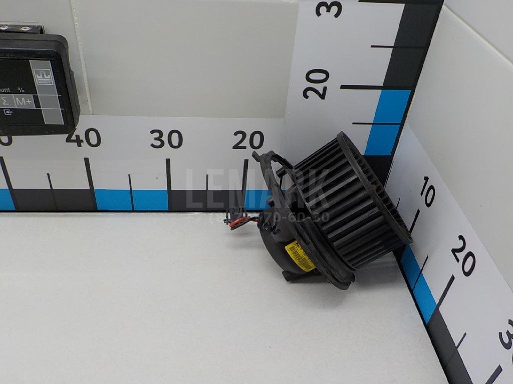 Моторчик отопителя