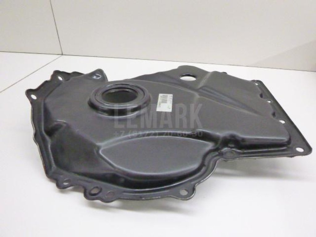 Крышка двигателя передняя